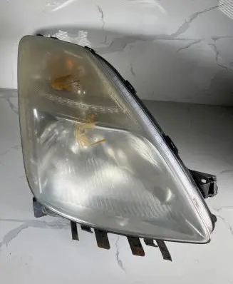 Toyota Prius (XW20) Headlight/headlamp