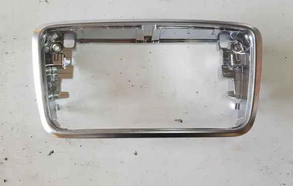 Radio/GPS head unit trim