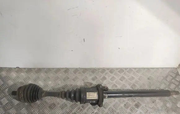 Volvo V70 Front driveshaft P8689211 T020603