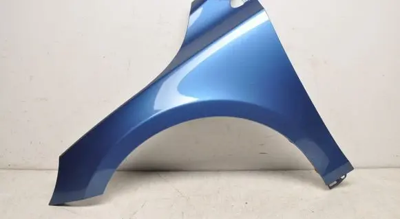 Volvo V40 Fender 