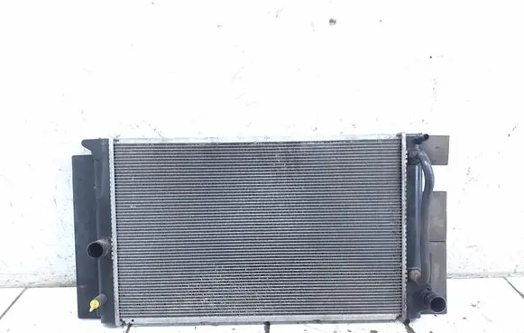 Toyota Avensis T270 Coolant radiator MF4221340731
