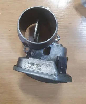 BMW 5 E60 E61 Throttle valve 7804373 B80800054