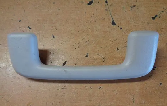 Mitsubishi Space Star Front interior roof grab handle