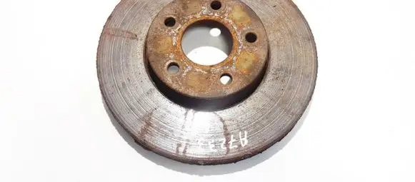 Volvo V50 Front brake disc ventiliuojamas