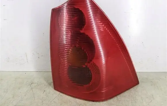 Peugeot 307 Rear/tail lights 26674T0206