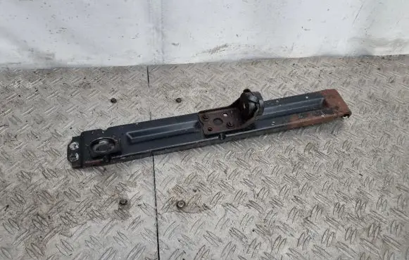 Toyota Land Cruiser (J100) Side radiator support slam panel 