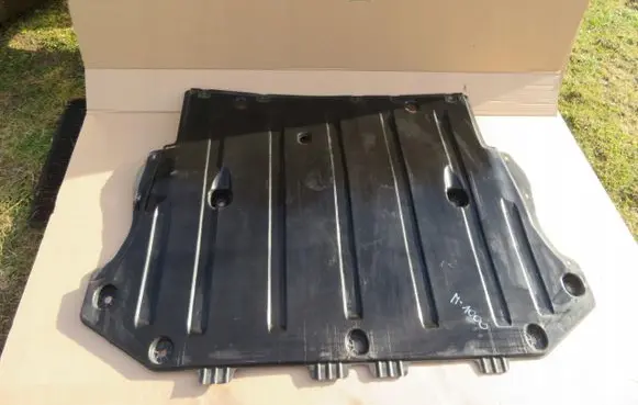 Polestar 2 Engine splash shield/under tray 31694433