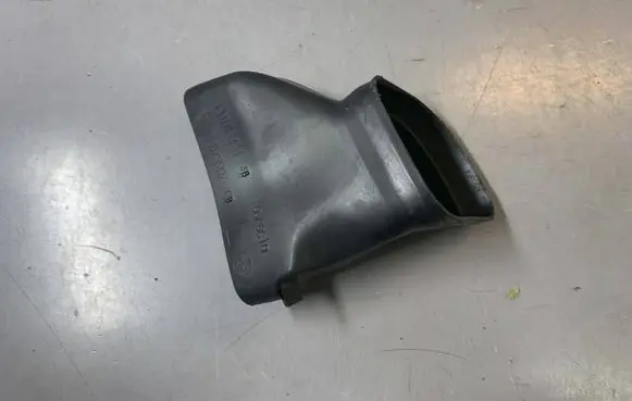 BMW 1 E81 E87 Heater radiator pipe/hose 51457073907 7073907