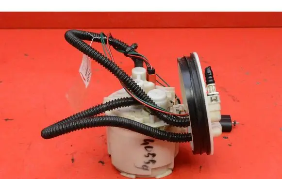 Ford Mondeo Mk III In-tank fuel pump 1S7UAE