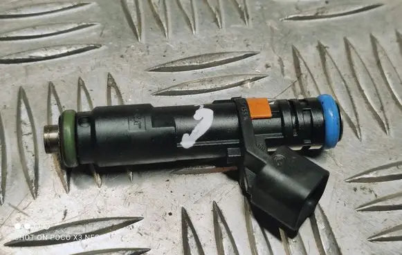 Jeep Cherokee Fuel injector 04593986AA