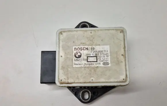 BMW 3 E90 E91 ESP acceleration yaw rate sensor 6782370