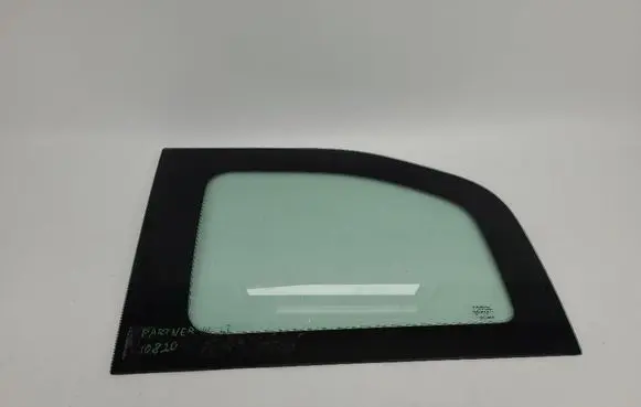 Peugeot Partner Rear side window