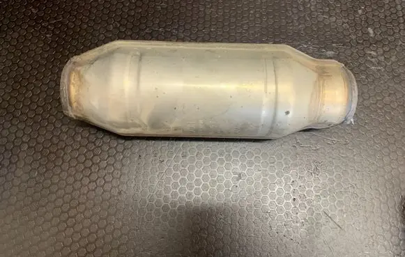 BMW 7 F01 F02 F03 F04 Middle muffler/silencer 77578186 90597101 0109