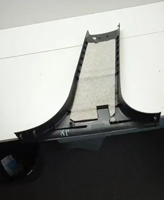 (B) pillar trim (bottom)