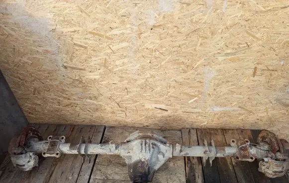 Volkswagen II LT Rear axle beam with reductor 