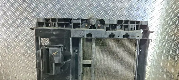 Citroen C4 Cactus Radiator set 9812028580