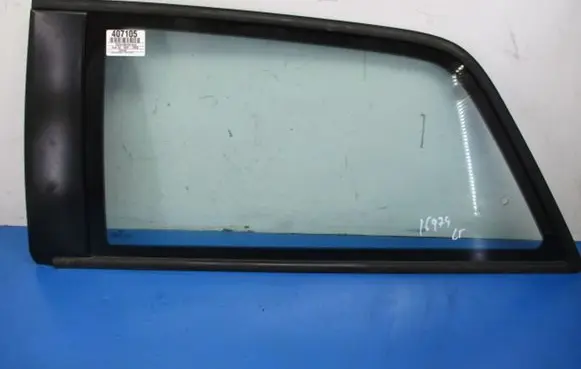 Audi A3 S3 8L Rear side window