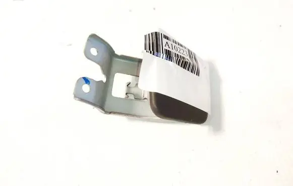 Chevrolet Captiva Engine bonnet (hood) release handle