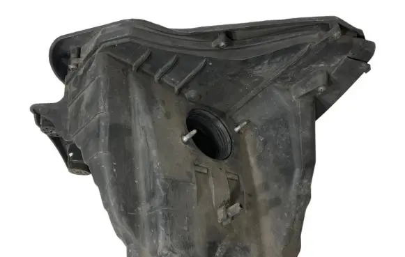 BMW 3 E46 Air filter box 