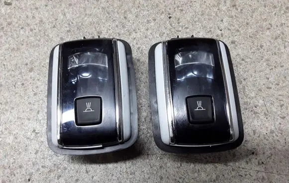 Peugeot 508 Rear seat light 9688503080
