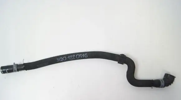 Volkswagen PASSAT B8 Engine coolant pipe/hose 3Q0122051G