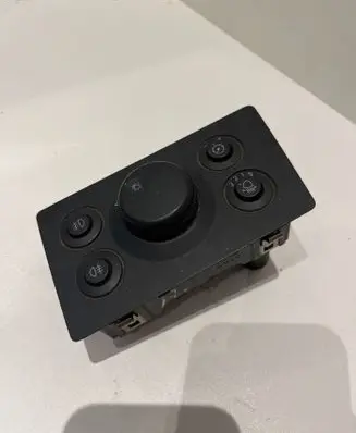 Opel Zafira B Light switch 13205869 LK04060200