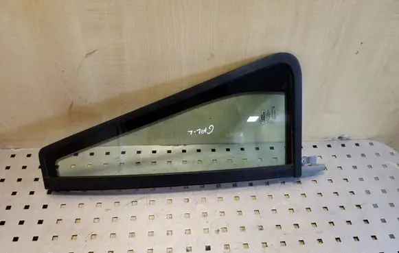 Land Rover Freelander 2 - LR2 Rear vent window glass 6H5229741A