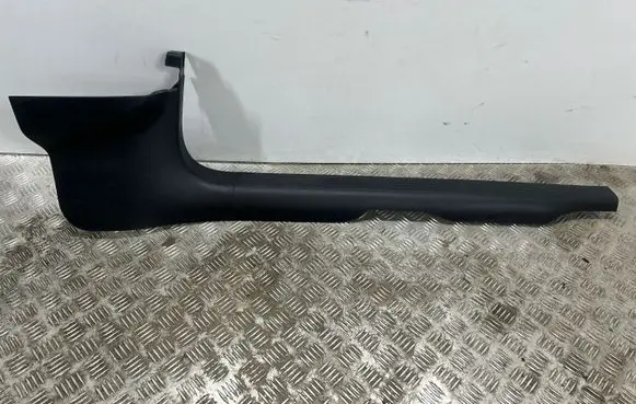 Dodge Challenger Front sill trim cover 1ZA02DX9AA 108JNJ28Y3T