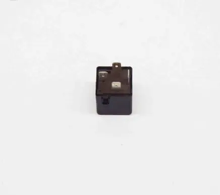 Mercedes-Benz SL R129 Fuel pump relay V23134B52X336 A0025421319