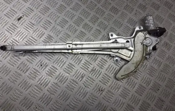 Suzuki Swift I Front door window regulator with motor 83430-63J00