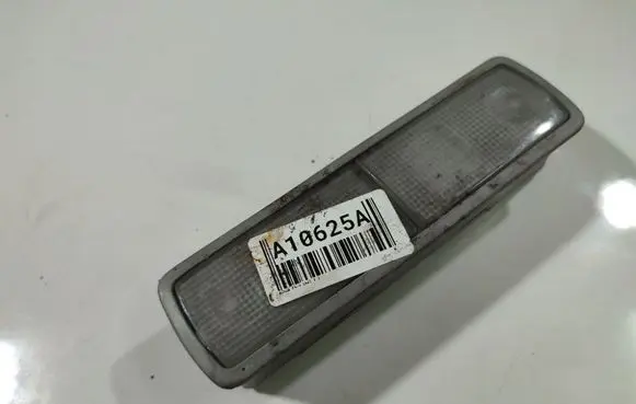 Honda FR-V Rear seat light