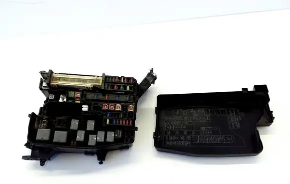 Fuse box set