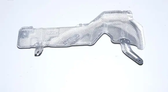 BMW 7 F01 F02 F03 F04 Heat shield in engine bay 7185246