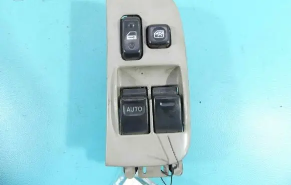 Toyota Corolla E110 Electric window control switch 84820-12360 IMPRK1342256