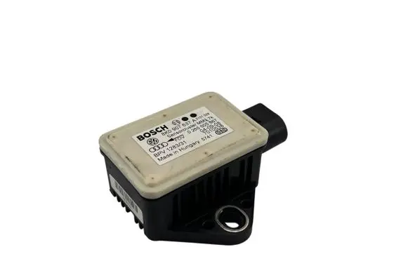 Audi A5 8T 8F ESP acceleration yaw rate sensor 8K0907637A 0265005667