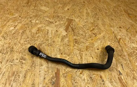 BMW X1 U11 Engine coolant pipe/hose 8841814