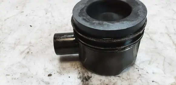 Audi A6 S6 C7 4G Piston 8372T 5R2