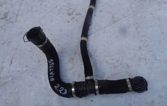 Alfa Romeo Stelvio Engine coolant pipe/hose 1482365896