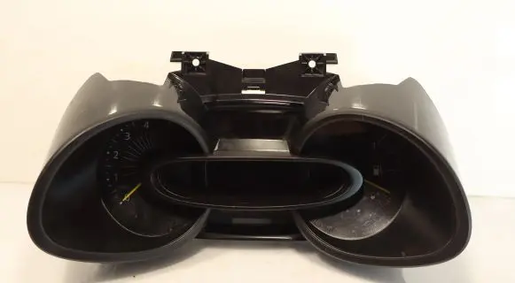 Renault Clio IV Clock 