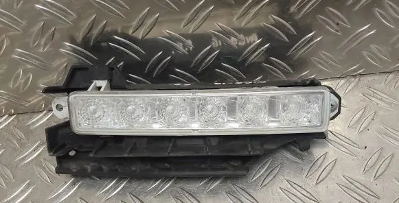 Toyota Aygo AB40 LED Daytime headlight 9815568380