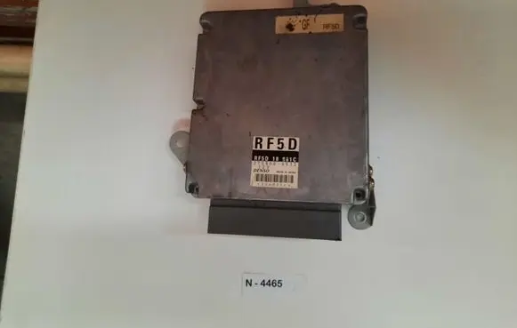 Mazda 6 Engine control unit/module 2758006033