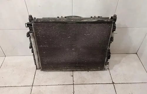 Mercedes-Benz G W463 2nd Gen Radiator set A1675000500