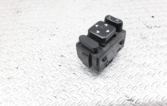 Subaru Legacy Wing mirror switch