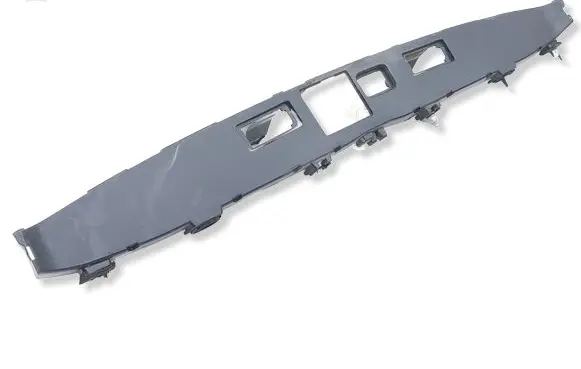 Land Rover Evoque II Tailgate trim K8D2404C42A K8D2404C42B