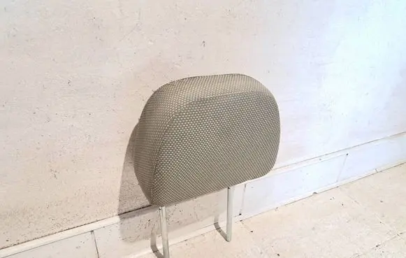 Fiat Panda II Front seat headrest 
