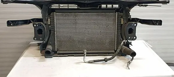 Volkswagen PASSAT B6 Radiator set 701010690B
