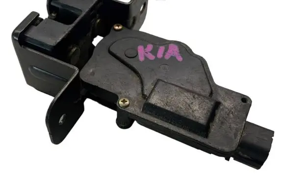 KIA Sorento Tailgate/trunk/boot lock/catch/latch 871303E000
