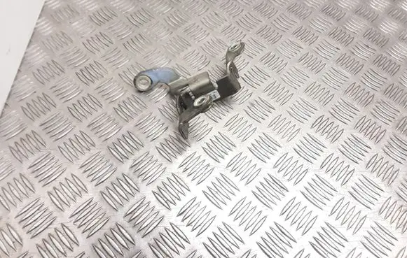 Ford Focus Gear shift cable bracket AV6R7474HD D1E4A