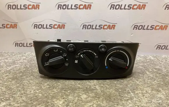 Toyota Avensis T250 Climate control unit 5590005120 MB1465700753