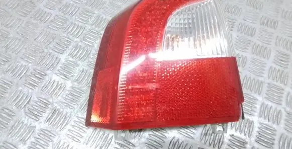 Volvo V70 Rear/tail lights 30698983